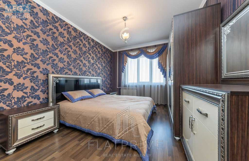 Продаж 4 кімнатної квартири (86/54,4/8,4), 12 пов. 12 пов. будинку, <a class="location-link" href="/kiev/" title="Недвижимость Київ">Київ</a>, <a class="location-link" href="/kiev/goloseevskij/" title="Недвижимость Голосіївський район">Голосіївський р-н</a>, Академіка Заболотного вул., 48 (изображение 1)
