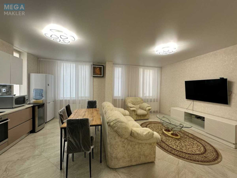 Оренда 3 кімнатної квартири, <a class="location-link" href="/kiev/" title="Недвижимость Київ">Київ</a>, <a class="location-link" href="/kiev/dneprovskij/" title="Недвижимость Дніпровський район">Дніпровський р-н</a>, Регенераторная ул., 4 (изображение 1)