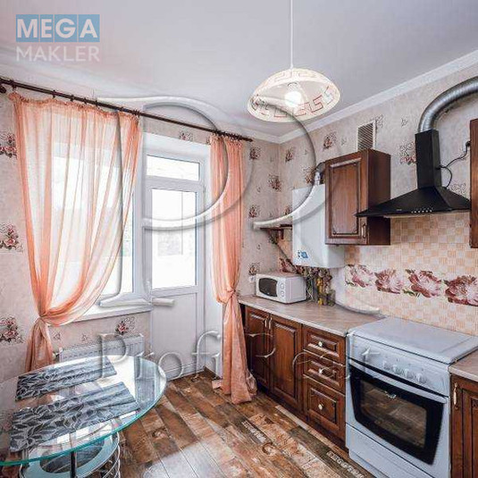 Продаж 1 кімнатної квартири (40/15/10), 3 пов. 10 пов. будинку, <a class="location-link" href="/sofievskaya-borshagovka/" title="Недвижимость Софіївська Борщагівка">Софіївська Борщагівка</a>, Боголюбова вулиця, 13 (изображение 1)