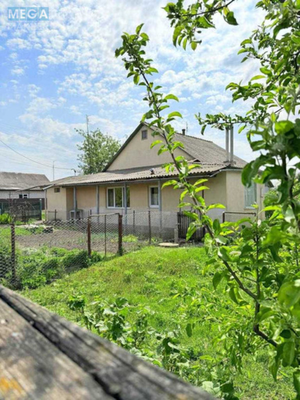 Продаж дома, 1 поверх, 77,90 кв.м, 3 кімнати, ділянка 15 соток, <a class="location-link" href="/zhovtnevoe-selo-kv-pereyaslav-hmelnickij-rajon/" title="Недвижимость Жовтневе">Жовтневе</a>, миру (изображение 1)