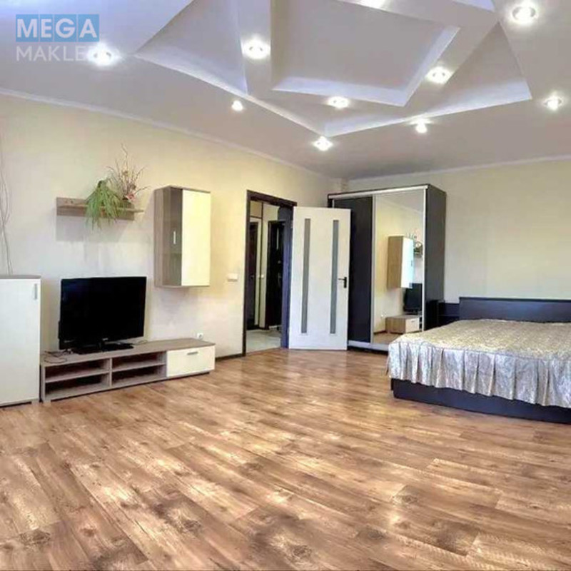 Оренда 1 кімнатної квартири, <a class="location-link" href="/sofievskaya-borshagovka/" title="Недвижимость Софіївська Борщагівка">Софіївська Борщагівка</a>, Соборна, 28 (изображение 1)
