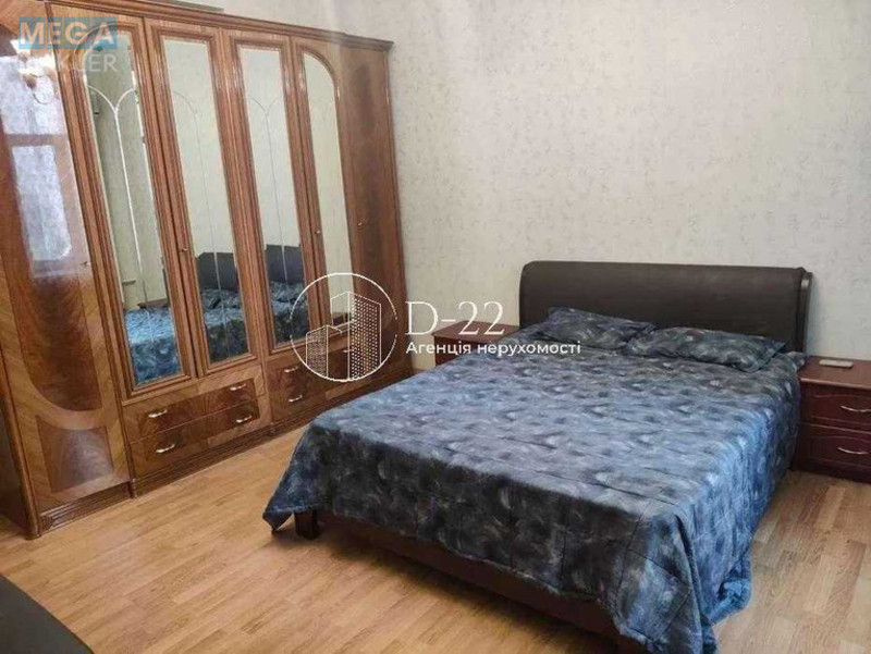 Оренда 3 кімнатної квартири, <a class="location-link" href="/kiev/" title="Недвижимость Київ">Київ</a>, <a class="location-link" href="/kiev/pecherskij/" title="Недвижимость Печерський район">Печерський р-н</a>, Антоновича вулиця, 37 (изображение 1)