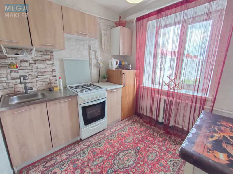 Оренда 2 кімнатної квартири, <a class="location-link" href="/kiev/" title="Недвижимость Київ">Київ</a>, <a class="location-link" href="/kiev/shevchenkovskij/" title="Недвижимость Шевченківський район">Шевченківський р-н</a>, Ружинська вул., 16 (изображение 1)