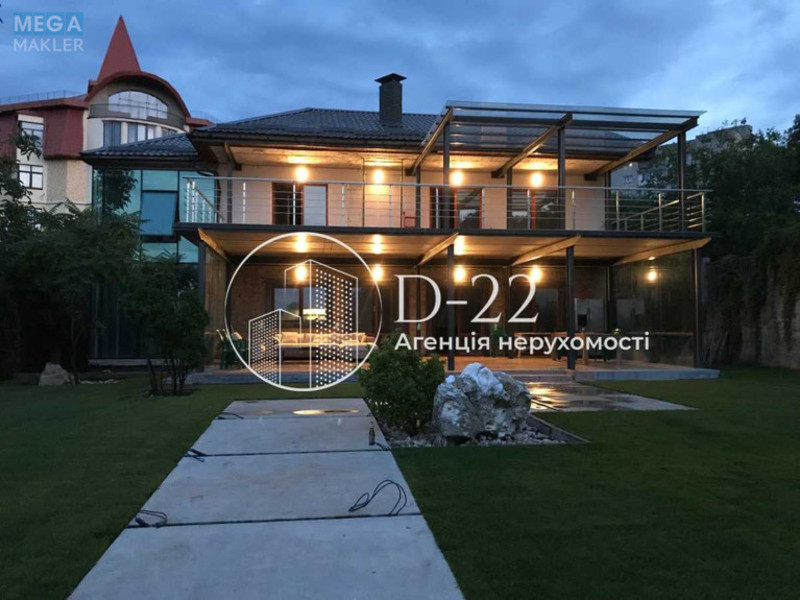 Продаж дома, 2 поверху, 300 кв.м, 4 кімнати, ділянка 10 соток, <a class="location-link" href="/kiev/" title="Недвижимость Київ">Київ</a>, <a class="location-link" href="/kiev/solomenskij/" title="Недвижимость Солом'янський район">Солом'янський р-н</a>, Городня вул., 28 (изображение 1)