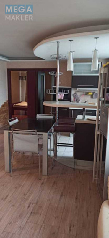 Оренда 3 кімнатної квартири, <a class="location-link" href="/dnepropetrovsk/" title="Недвижимость Дніпра">Дніпро</a>, Мандрыковская (изображение 1)