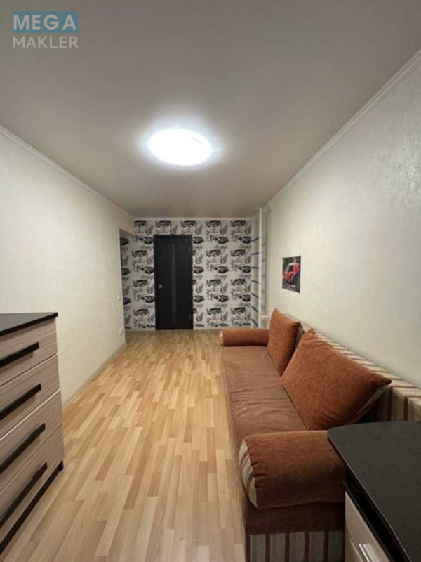 Оренда 3 кімнатної квартири, <a class="location-link" href="/dnepropetrovsk/" title="Недвижимость Дніпра">Дніпро</a>, Героїв Крут, 10 (изображение 1)