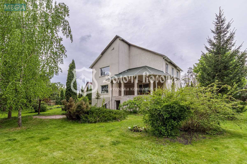 Продаж дома, 2 поверху, 400,80 кв.м, 5 кімнат, ділянка 28,20 соток, <a class="location-link" href="/petrushki-selo/" title="Недвижимость Петрушки">Петрушки</a>, Польова, 26 (изображение 1)