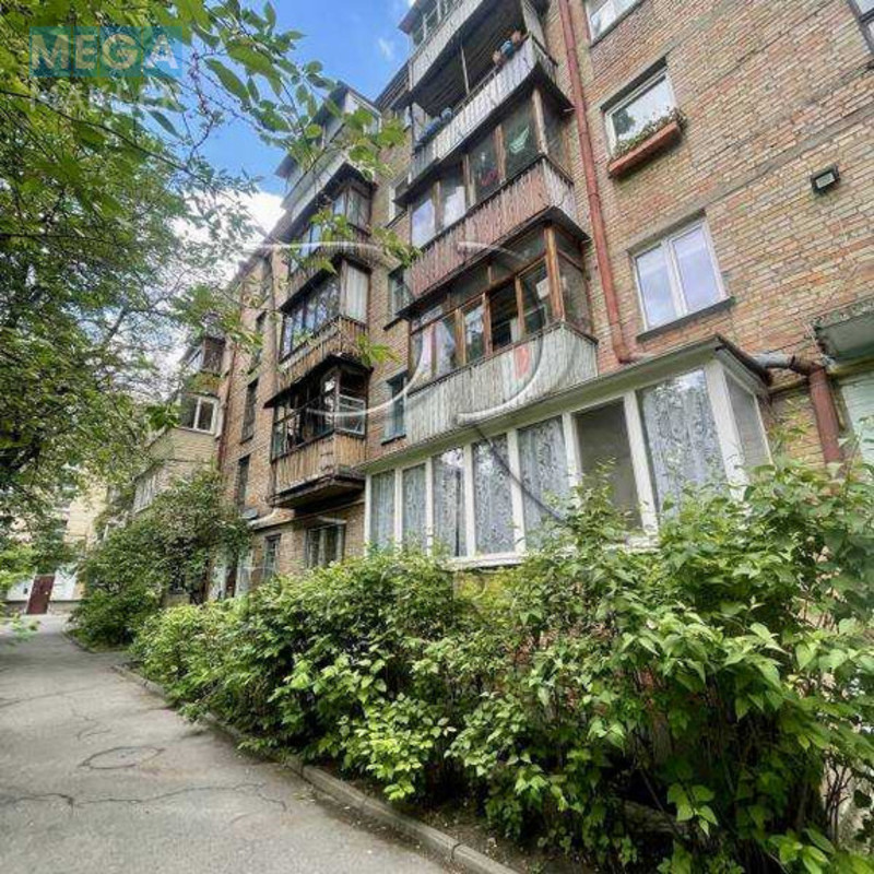 Продаж 3 кімнатної квартири (56/34/5), 2 пов. 5 пов. будинку, <a class="location-link" href="/kiev/" title="Недвижимость Київ">Київ</a>, <a class="location-link" href="/kiev/solomenskij/" title="Недвижимость Солом'янський район">Солом'янський р-н</a>, улица Академика Каблукова, 1 (изображение 1)