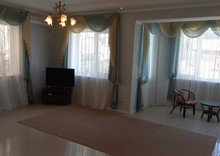 Продаж дома, 2 поверху, 175 кв.м, 4 кімнати, ділянка 5 соток