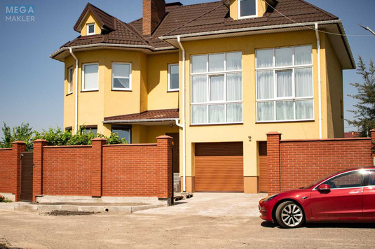 Продаж дома, 2&nbsp;поверху, 310&nbsp;кв.м, 7&nbsp;кімнат, ділянка 10&nbsp;соток, <a class="location-link" href="/gatnoe/" title="Недвижимость Гатне">Гатне</a>, Євгена Грибінки (изображение 1)
