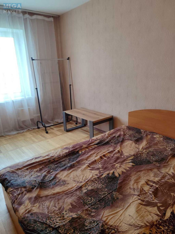 Оренда 1 кімнатної квартири, <a class="location-link" href="/kiev/" title="Недвижимость Київ">Київ</a>, <a class="location-link" href="/kiev/svyatoshinskij/" title="Недвижимость Святошинський район">Святошинський р-н</a>, Жолудева ул. (изображение 1)