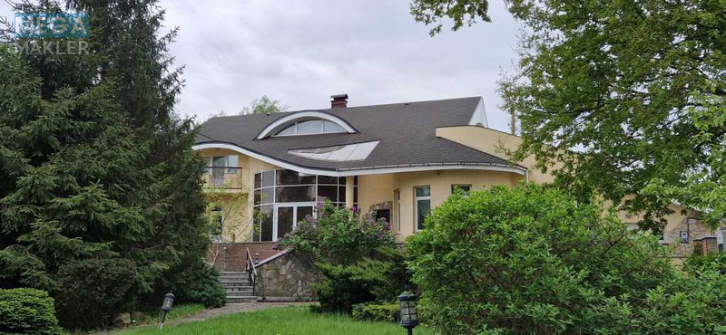 Продаж дома, 2 поверху, 413 кв.м, 5 кімнат, ділянка 15 соток, <a class="location-link" href="/gorenka/" title="Недвижимость Горенка">Горенка</a>, Леніна, 218 (изображение 1)