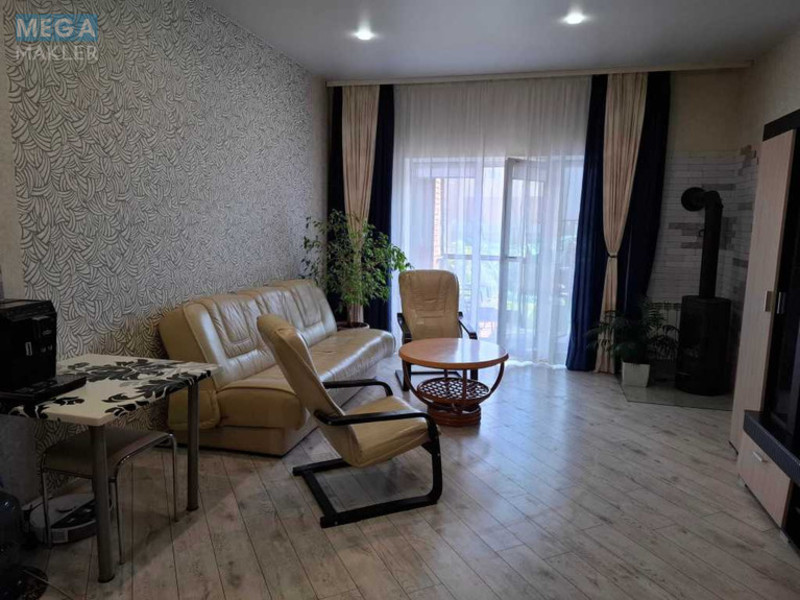 Продаж дома, 2 поверху, 92 кв.м, 3 кімнати, ділянка 1,50 сотка, <a class="location-link" href="/pogreby-selo-kv-brovarskij-rajon/" title="Недвижимость Погреби">Погреби</a>, Київська, 7 (изображение 1)