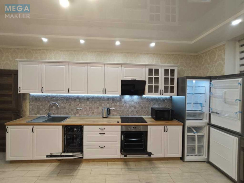 Оренда 3 кімнатної квартири, <a class="location-link" href="/kiev/" title="Недвижимость Київ">Київ</a>, <a class="location-link" href="/kiev/darnickij/" title="Недвижимость Дарницький район">Дарницький р-н</a>, Михайла Драгоманова вул., 4а (изображение 1)