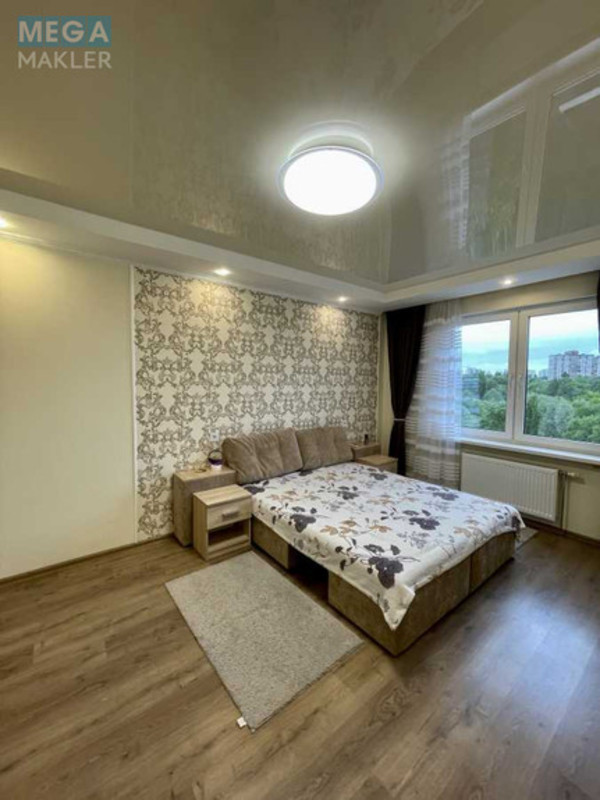 Оренда 1 кімнатної квартири, <a class="location-link" href="/kiev/" title="Недвижимость Київ">Київ</a>, <a class="location-link" href="/kiev/solomenskij/" title="Недвижимость Солом'янський район">Солом'янський р-н</a>, Михаила Донца ул., 2б (изображение 1)