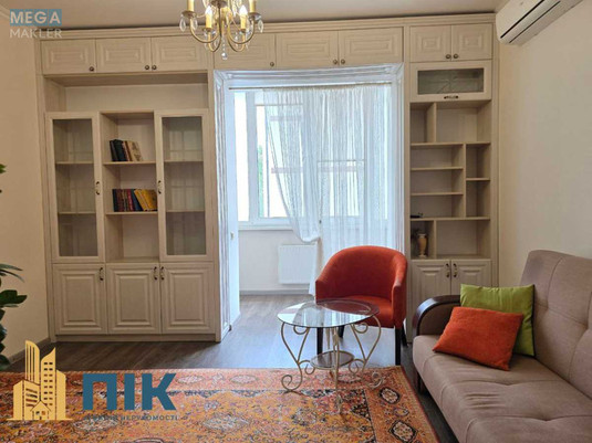 Продаж 1 кімнатної квартири (40,8/21/11,2), 3 пов. 6 пов. будинку, <a class="location-link" href="/petropavlovskaya-borshagovka/" title="Недвижимость Петропавлівська Борщагівка">Петропавлівська Борщагівка</a>, проулок Софиевский, 14 (изображение 1)