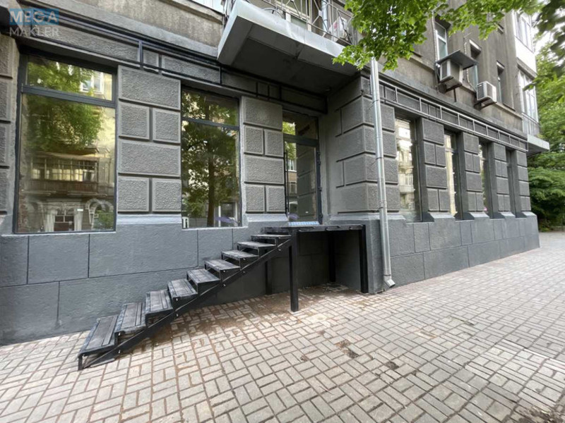 Продаж окремої будівлі/побудови, 147 кв.м, <a class="location-link" href="/kiev/" title="Недвижимость Київ">Київ</a>, <a class="location-link" href="/kiev/pecherskij/" title="Недвижимость Печерський район">Печерський р-н</a>, Інститутська вул., 24/7 (изображение 1)