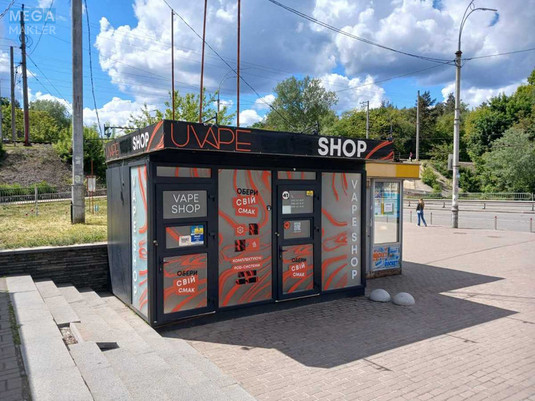 Оренда комерційної нерухомості, 11,48&nbsp;кв.м, под магазин, <a class="location-link" href="/kiev/" title="Недвижимость Київ">Київ</a>, <a class="location-link" href="/kiev/shevchenkovskij/" title="Недвижимость Шевченківський район">Шевченківський р-н</a>, Академика Щусева ул., 55 (изображение 1)