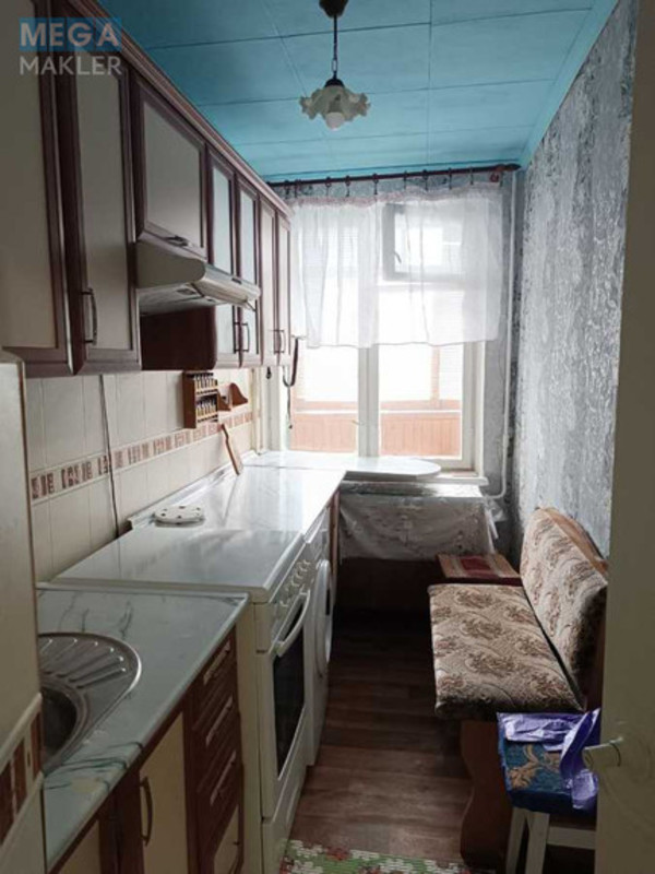 Оренда 1 кімнатної квартири, <a class="location-link" href="/kiev/" title="Недвижимость Київ">Київ</a>, <a class="location-link" href="/kiev/solomenskij/" title="Недвижимость Солом'янський район">Солом'янський р-н</a>, Ушинского ул., 23 (изображение 1)