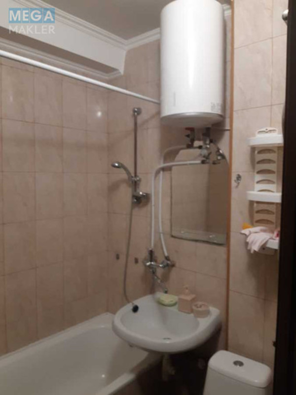 Оренда 1 кімнатної квартири, <a class="location-link" href="/kiev/" title="Недвижимость Київ">Київ</a>, <a class="location-link" href="/kiev/dneprovskij/" title="Недвижимость Дніпровський район">Дніпровський р-н</a>, Русанівська Набережна вул., 4/1 (изображение 1)