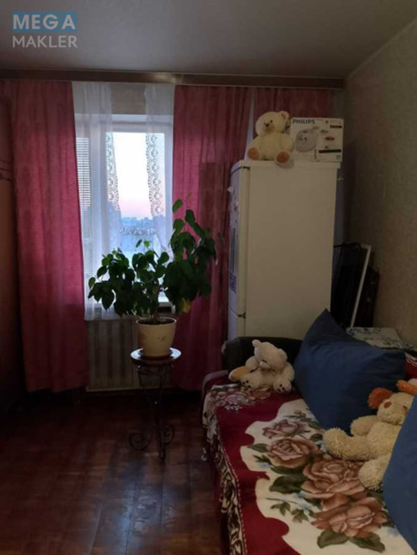 Оренда кімнати (підселення), <a class="location-link" href="/kiev/" title="Недвижимость Київ">Київ</a>, <a class="location-link" href="/kiev/obolonskij/" title="Недвижимость Оболонський район">Оболонський р-н</a>, Приозерная ул., 4а (изображение 1)