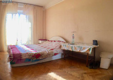 Продаж 2 кімнатної квартири (56/34/8), 4 пов. 9 пов. будинку