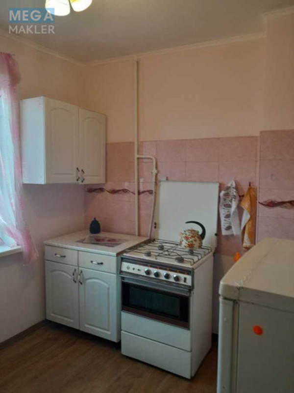 Оренда 1 кімнатної квартири, <a class="location-link" href="/odessa/" title="Недвижимость Одеса">Одеса</a>, <a class="location-link" href="/odessa/suvorovskij/" title="Недвижимость Суворовський район">Суворовський р-н</a>, Марсельская, 22 (изображение 1)