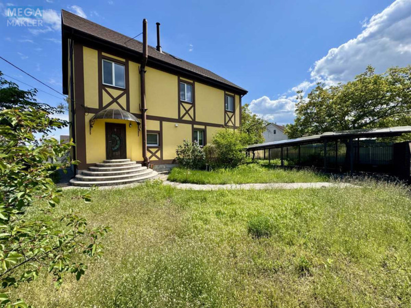 Продаж дома, 2 поверху, 380 кв.м, 9 кімнат, ділянка 5 соток, <a class="location-link" href="/novoselki-selo-kv/" title="Недвижимость Новосілки">Новосілки</a>, Киевская (изображение 1)