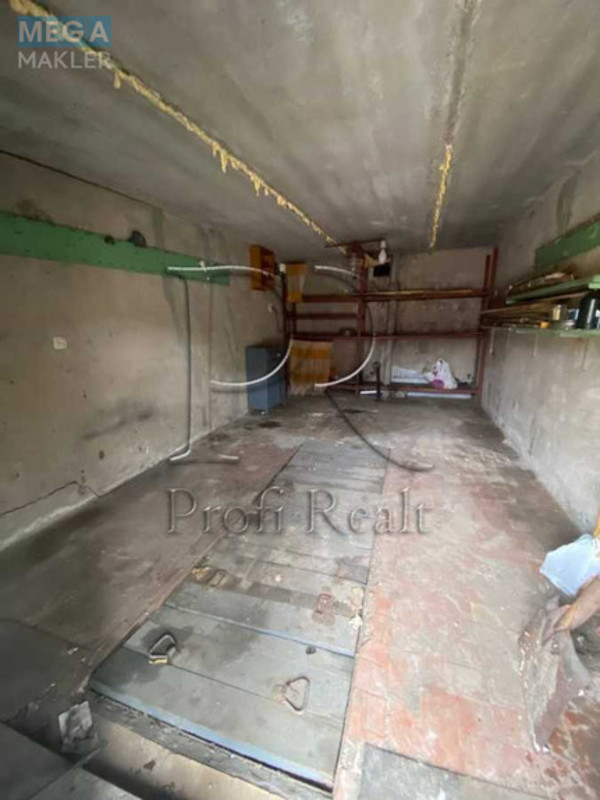 Продаж комерційної нерухомості, 18 кв.м, <a class="location-link" href="/kiev/" title="Недвижимость Київ">Київ</a>, <a class="location-link" href="/kiev/pecherskij/" title="Недвижимость Печерський район">Печерський р-н</a>, Товарна вул., 10 (изображение 1)