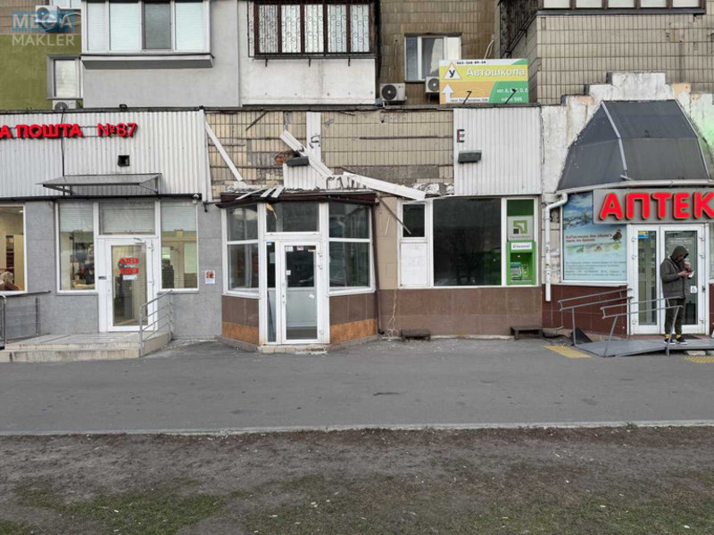 Оренда комерційної нерухомості, 105 кв.м, под магазин, <a class="location-link" href="/kiev/" title="Недвижимость Київ">Київ</a>, <a class="location-link" href="/kiev/darnickij/" title="Недвижимость Дарницький район">Дарницький р-н</a>, Петра Григоренка просп., 33/44 (изображение 1)