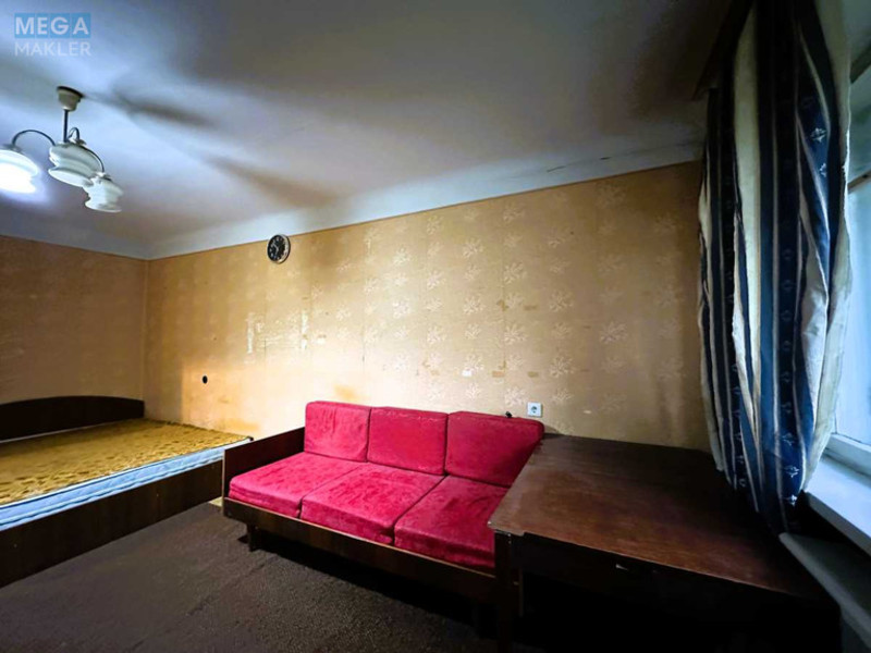 Продаж комерційної нерухомості, 32 кв.м, под офис, <a class="location-link" href="/kiev/" title="Недвижимость Київ">Київ</a>, <a class="location-link" href="/kiev/darnickij/" title="Недвижимость Дарницький район">Дарницький р-н</a>, Сімферопольська вул., 11 (изображение 1)