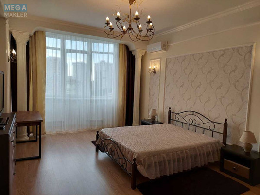 Оренда 1 кімнатної квартири, <a class="location-link" href="/kiev/" title="Недвижимость Київ">Київ</a>, <a class="location-link" href="/kiev/solomenskij/" title="Недвижимость Солом'янський район">Солом'янський р-н</a>, Генерала Шаповала вул., 2 (изображение 1)
