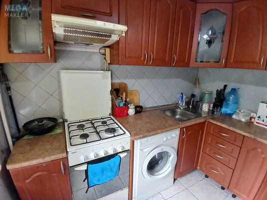 Продаж 2 кімнатної квартири (47/30/?), 3 пов. 9 пов. будинку, <a class="location-link" href="/kiev/" title="Недвижимость Київ">Київ</a>, <a class="location-link" href="/kiev/desnyanskij/" title="Недвижимость Деснянський район">Деснянський р-н</a>, Мілютенка вул., 15а (изображение 1)