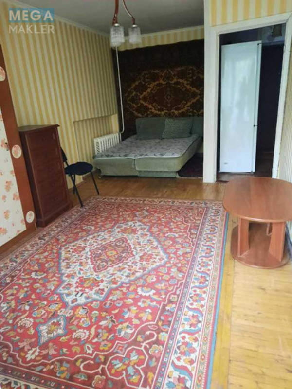 Оренда 1 кімнатної квартири, <a class="location-link" href="/kiev/" title="Недвижимость Київ">Київ</a>, <a class="location-link" href="/kiev/solomenskij/" title="Недвижимость Солом'янський район">Солом'янський р-н</a>, Златопольська вул., 3 (изображение 1)