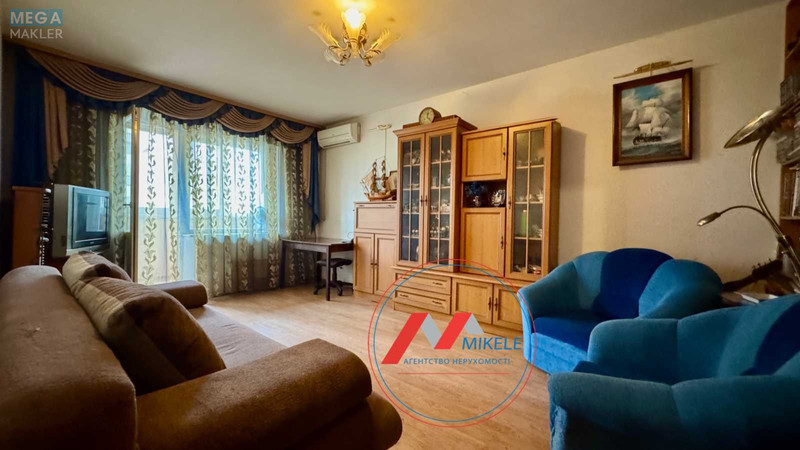 Продаж 3 кімнатної квартири (82/49/10), 5 пов. 18 пов. будинку, <a class="location-link" href="/kiev/" title="Недвижимость Київ">Київ</a>, <a class="location-link" href="/kiev/darnickij/" title="Недвижимость Дарницький район">Дарницький р-н</a>, Анни Ахматової вул., 15 (изображение 1)