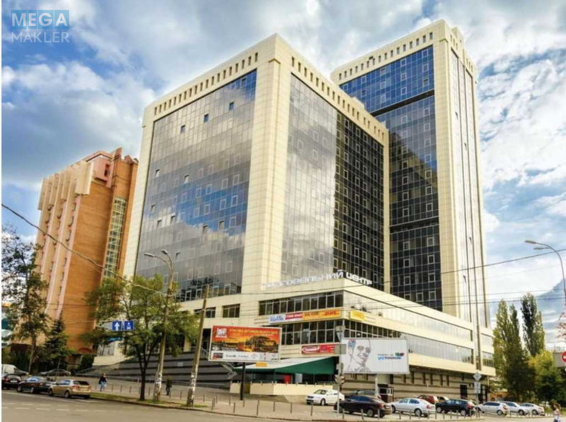 Оренда комерційної нерухомості, 68 кв.м, под магазин, <a class="location-link" href="/kiev/" title="Недвижимость Київ">Київ</a>, <a class="location-link" href="/kiev/goloseevskij/" title="Недвижимость Голосіївський район">Голосіївський р-н</a>, Антоновича вул., 172 (изображение 1)