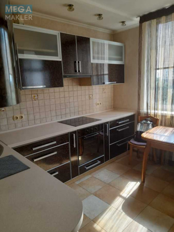 Оренда 1 кімнатної квартири, <a class="location-link" href="/kiev/" title="Недвижимость Київ">Київ</a>, <a class="location-link" href="/kiev/darnickij/" title="Недвижимость Дарницький район">Дарницький р-н</a>, Бориса Гмыри ул., 4 (изображение 1)