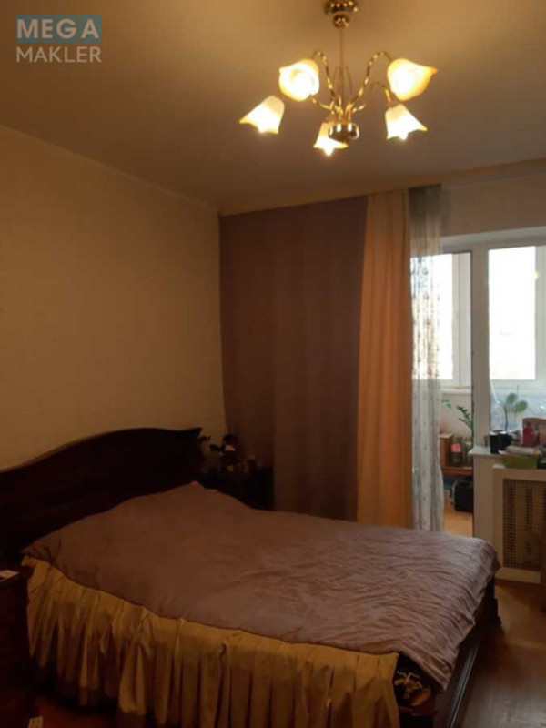 Продаж 3 кімнатної квартири (103/56/15), 13 пов. 16 пов. будинку, <a class="location-link" href="/kiev/" title="Недвижимость Київ">Київ</a>, <a class="location-link" href="/kiev/goloseevskij/" title="Недвижимость Голосіївський район">Голосіївський р-н</a>, Гайдара вул., 27 (изображение 1)