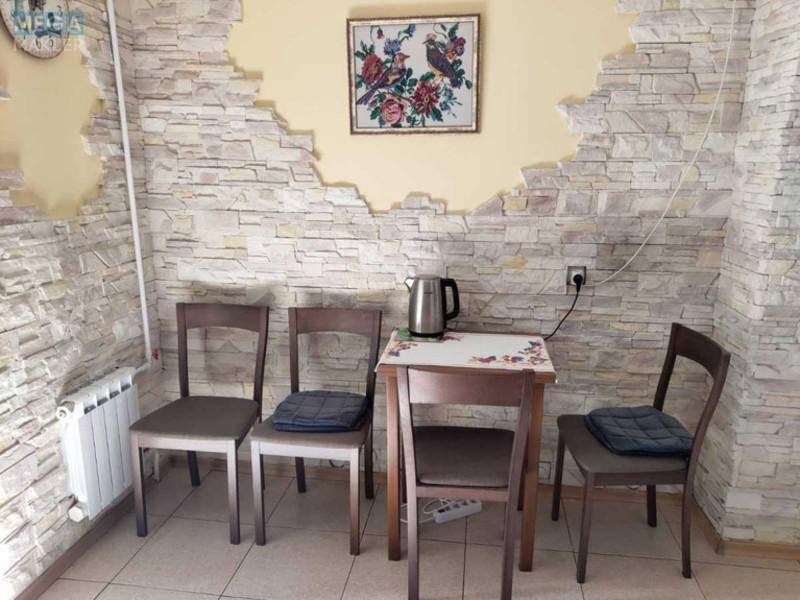 Оренда 2 кімнатної квартири, <a class="location-link" href="/kiev/" title="Недвижимость Київ">Київ</a>, <a class="location-link" href="/kiev/svyatoshinskij/" title="Недвижимость Святошинський район">Святошинський р-н</a>, Якуба Коласа вул., 4б (изображение 1)