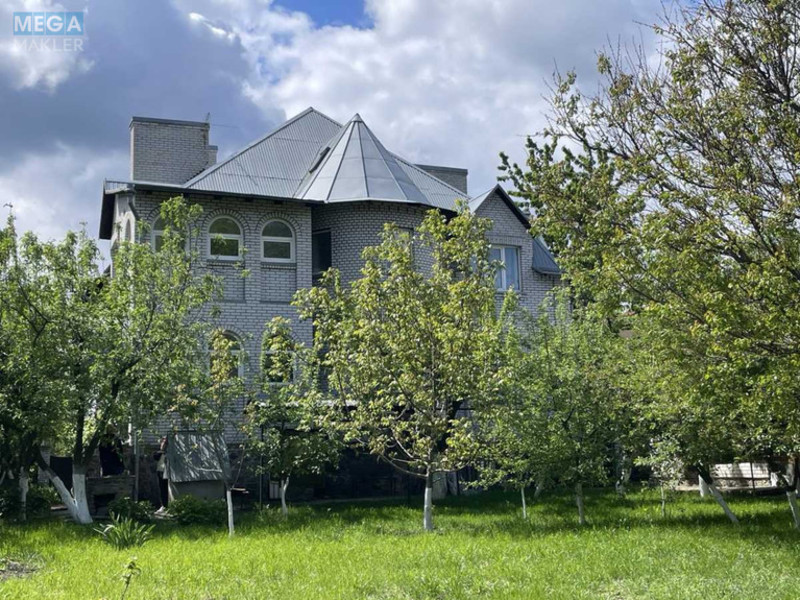 Продаж дома, 3 поверху, 575,90 кв.м, 6 кімнат, ділянка 16 соток, <a class="location-link" href="/kryukovshina/" title="Недвижимость Крюківщина">Крюківщина</a>, квіткова, 3 (изображение 1)
