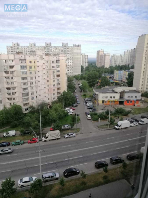 Продаж 1 кімнатної квартири (40/17/9), 10 пов. 10 пов. будинку, <a class="location-link" href="/kiev/" title="Недвижимость Київ">Київ</a>, <a class="location-link" href="/kiev/desnyanskij/" title="Недвижимость Деснянський район">Деснянський р-н</a>, Радунська вул., 38 (изображение 1)