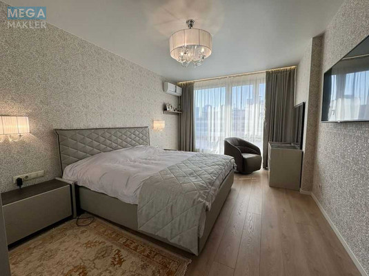 Оренда 3 кімнатної квартири, <a class="location-link" href="/kiev/" title="Недвижимость Київ">Київ</a>, <a class="location-link" href="/kiev/shevchenkovskij/" title="Недвижимость Шевченківський район">Шевченківський р-н</a>, Золотоустівська вул., 34 (изображение 1)