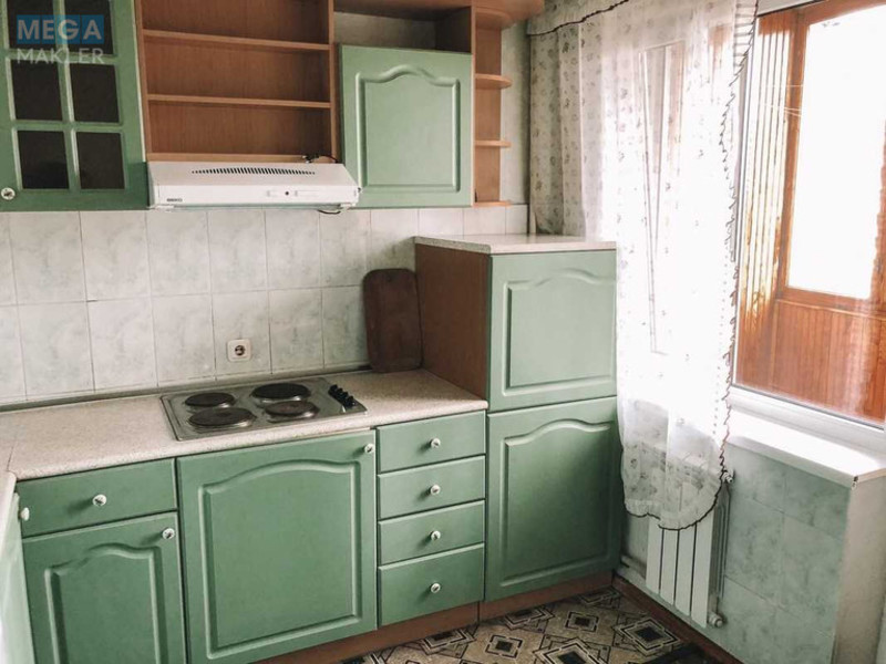 Оренда 1 кімнатної квартири, <a class="location-link" href="/kiev/" title="Недвижимость Київ">Київ</a>, <a class="location-link" href="/kiev/svyatoshinskij/" title="Недвижимость Святошинський район">Святошинський р-н</a>, Академика Булаховского ул., 22 (изображение 1)