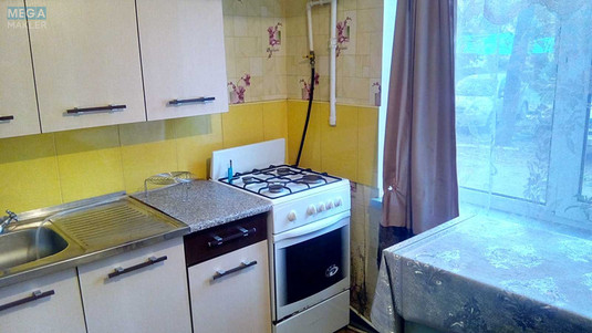 Оренда 2 кімнатної квартири, <a class="location-link" href="/kiev/" title="Недвижимость Київ">Київ</a>, <a class="location-link" href="/kiev/shevchenkovskij/" title="Недвижимость Шевченківський район">Шевченківський р-н</a>, Стеценко ул., 13 (изображение 1)