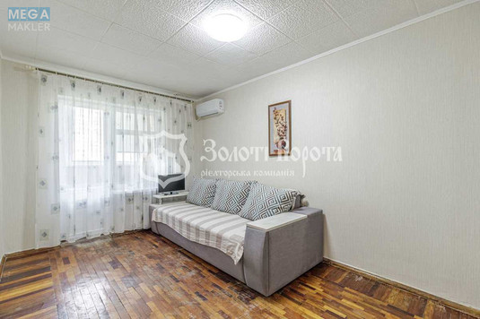 Продаж 1 кімнатної квартири (28/13/6,2), 6 пов. 9 пов. будинку, <a class="location-link" href="/kiev/" title="Недвижимость Київ">Київ</a>, <a class="location-link" href="/kiev/podolskij/" title="Недвижимость Подільський район">Подільський р-н</a>, Правди просп., 64б (изображение 1)