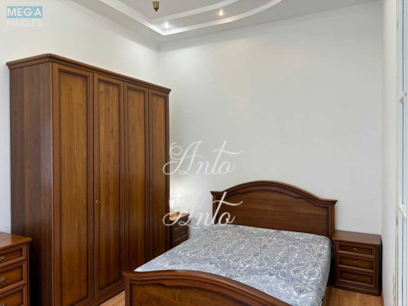 Продаж 2 кімнатної квартири (86/40/15,8), 2 пов. 6 пов. будинку, <a class="location-link" href="/kiev/" title="Недвижимость Київ">Київ</a>, <a class="location-link" href="/kiev/goloseevskij/" title="Недвижимость Голосіївський район">Голосіївський р-н</a>, Велика Васильківська вул., 26 (изображение 1)
