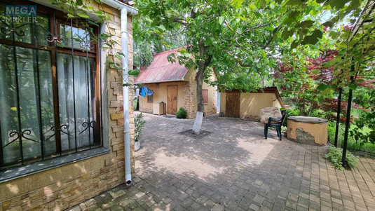 Продаж дома, 2&nbsp;поверху, 100&nbsp;кв.м, 5&nbsp;кімнат, ділянка 12&nbsp;соток, <a class="location-link" href="/kalinovka-selo-kv-makarovskij-rajon/" title="Недвижимость Калинівка">Калинівка</a>, Калинова, 2 (изображение 1)