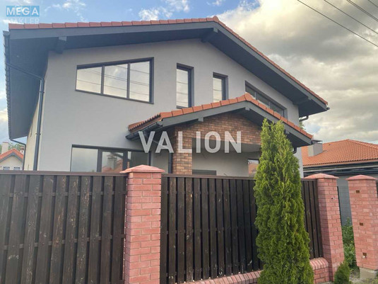 Продаж дома, 2&nbsp;поверху, 182&nbsp;кв.м, 5&nbsp;кімнат, ділянка 8&nbsp;соток, <a class="location-link" href="/roslavichi/" title="Недвижимость Рославичі">Рославичі</a>, Георгіівська, 7 (изображение 1)