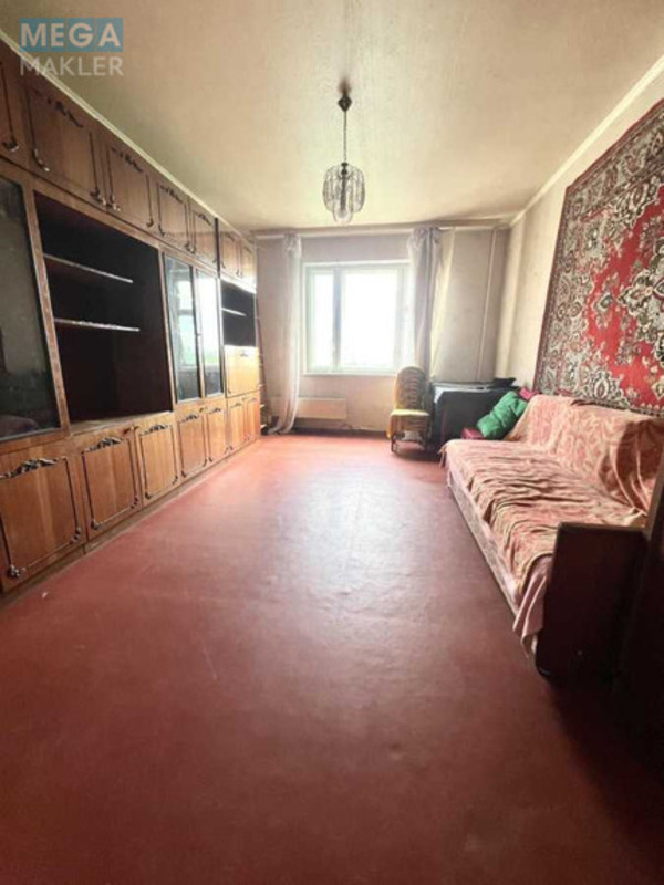 Продаж 3 кімнатної квартири (70,9/42,1/6,5), 8 пов. 9 пов. будинку, <a class="location-link" href="/kiev/" title="Недвижимость Київ">Київ</a>, <a class="location-link" href="/kiev/darnickij/" title="Недвижимость Дарницький район">Дарницький р-н</a>, Харьковское шоссе, 61А (изображение 1)