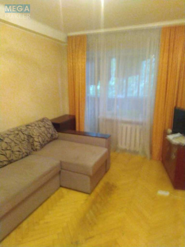 Оренда 2 кімнатної квартири, <a class="location-link" href="/kiev/" title="Недвижимость Київ">Київ</a>, <a class="location-link" href="/kiev/svyatoshinskij/" title="Недвижимость Святошинський район">Святошинський р-н</a>, Семьи Сосниных ул. (изображение 1)